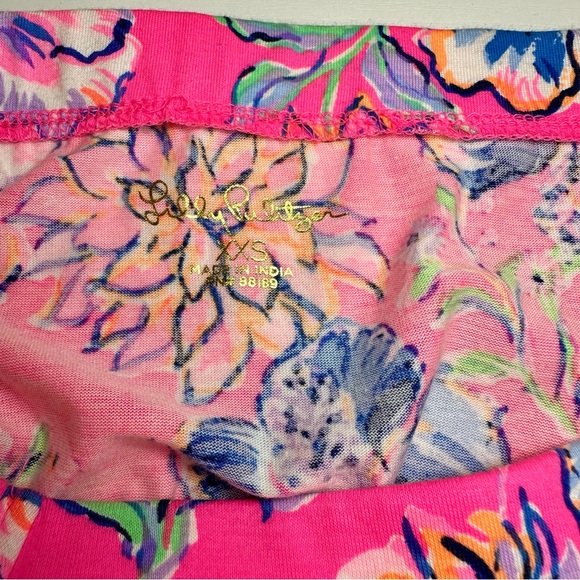 Lilly Pulitzer Lessa Top, Pink Isle Last Bud Not Least - Picture 9 of 14